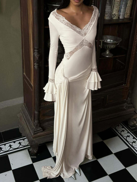 Peachy Noire Lace Maxi Dress